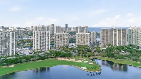 3731 N Country Club Drive Aventura FL 33180
