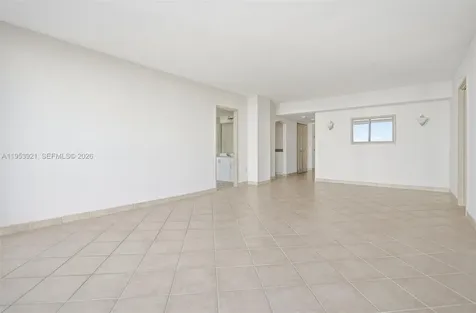 3731 N Country Club Drive Aventura FL 33180