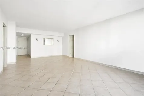 3731 N Country Club Drive Aventura FL 33180