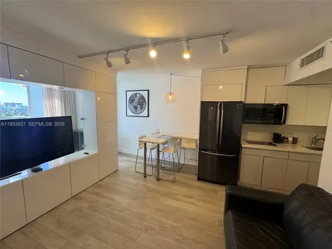 19201 Collins Avenue North Miami Beach FL 33160
