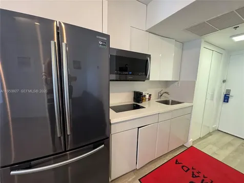 19201 Collins Avenue North Miami Beach FL 33160