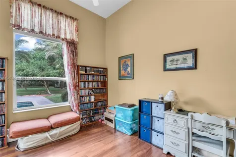 12861 Kapok Lane Davie FL 33330