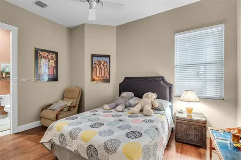 12861 Kapok Lane Davie FL 33330