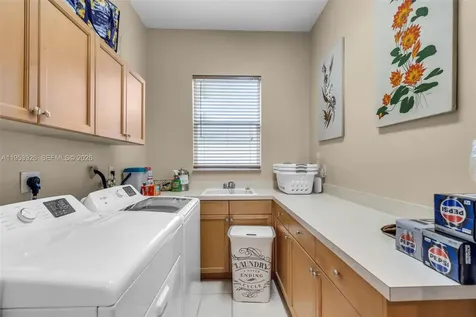 12861 Kapok Lane Davie FL 33330