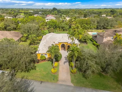 12861 Kapok Lane Davie FL 33330