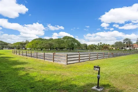12861 Kapok Lane Davie FL 33330
