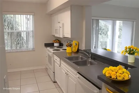 9650 NW 2nd Street Pembroke Pines FL 33024