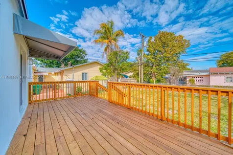 4345 SW 5th Terrace Miami FL 33134