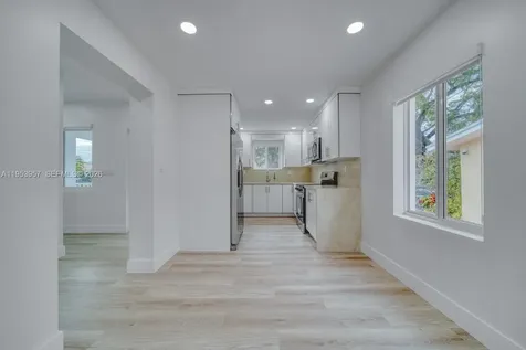 4345 SW 5th Terrace Miami FL 33134