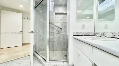 16400 Collins Avenue Sunny Isles Beach FL 33160
