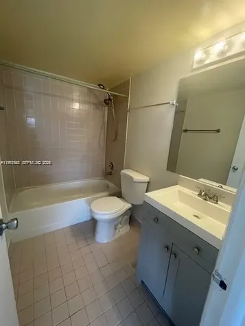 8260 SW 210th Street Cutler Bay FL 33189