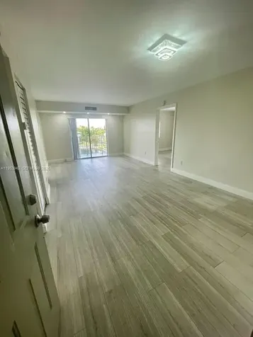 8260 SW 210th Street Cutler Bay FL 33189