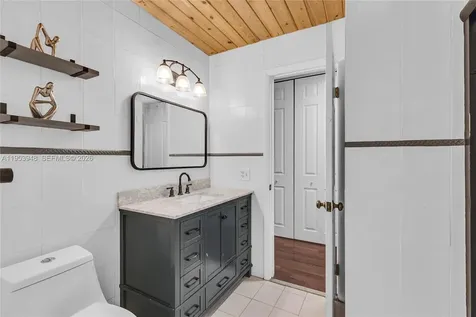 1551 NW 113th Avenue Pembroke Pines FL 33026
