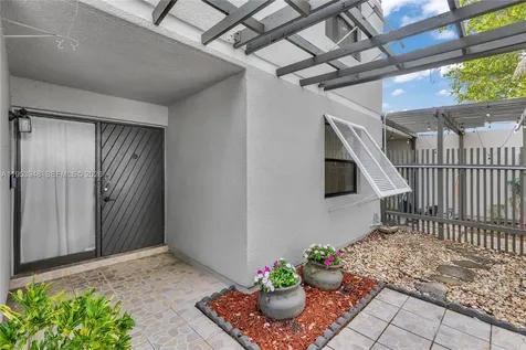 1551 NW 113th Avenue Pembroke Pines FL 33026