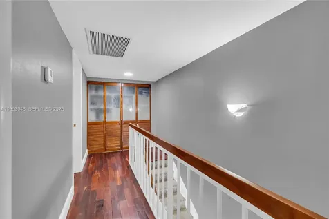 1551 NW 113th Avenue Pembroke Pines FL 33026