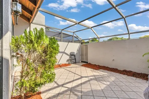 1551 NW 113th Avenue Pembroke Pines FL 33026
