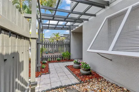 1551 NW 113th Avenue Pembroke Pines FL 33026