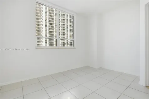 801 Brickell Key Boulevard Miami FL 33131