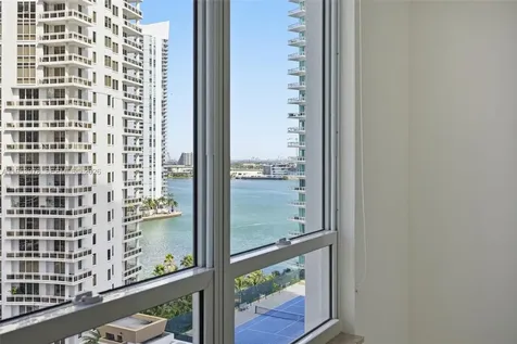 801 Brickell Key Boulevard Miami FL 33131