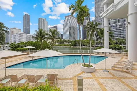 801 Brickell Key Boulevard Miami FL 33131