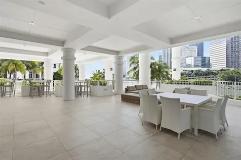 801 Brickell Key Boulevard Miami FL 33131