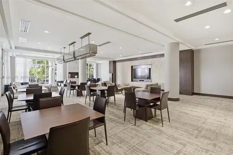 801 Brickell Key Boulevard Miami FL 33131