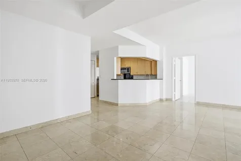 801 Brickell Key Boulevard Miami FL 33131