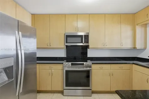 801 Brickell Key Boulevard Miami FL 33131