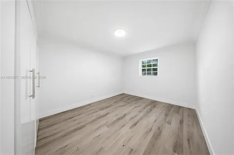2260 NW 86th Terrace Miami FL 33147