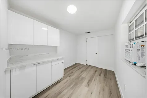 2260 NW 86th Terrace Miami FL 33147