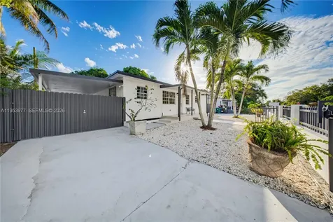2260 NW 86th Terrace Miami FL 33147