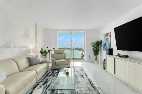1900 N Bayshore Drive Miami FL 33132