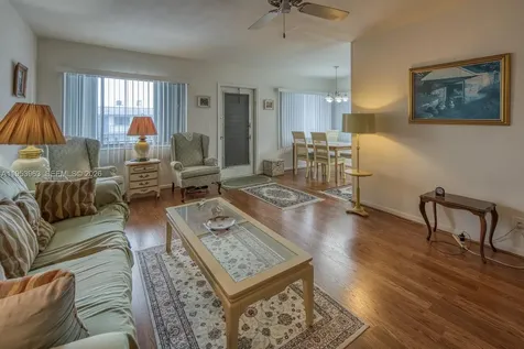 2440 Lake Osborne Drive Lake Worth FL 33461