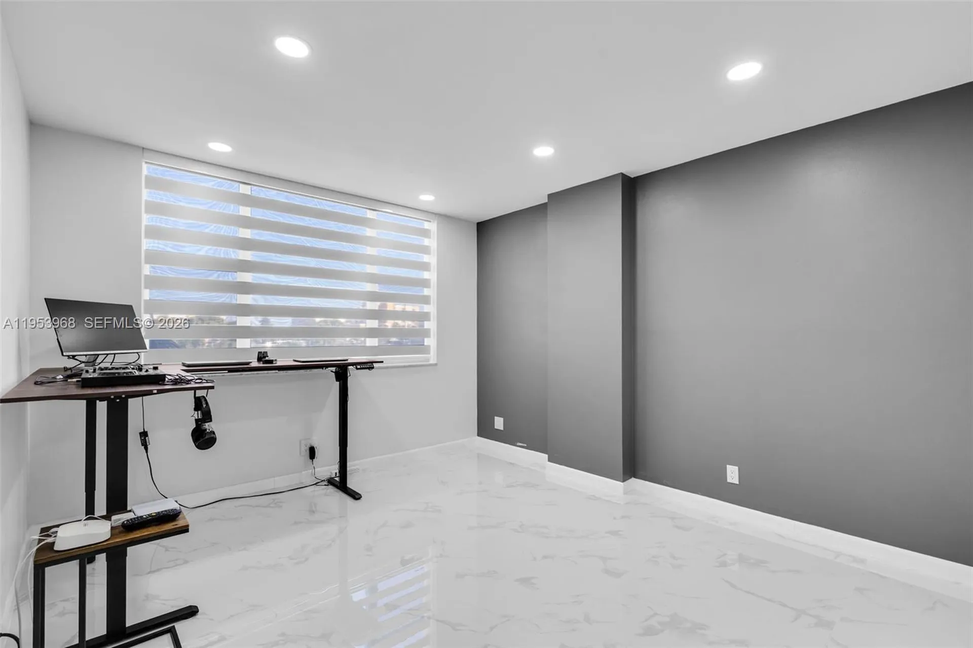 3800 Hillcrest Drive Hollywood FL 33021