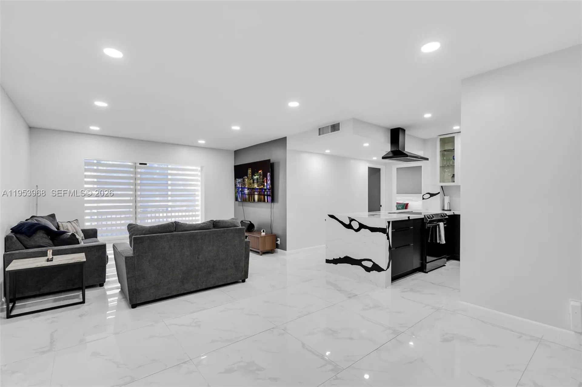 3800 Hillcrest Drive Hollywood FL 33021