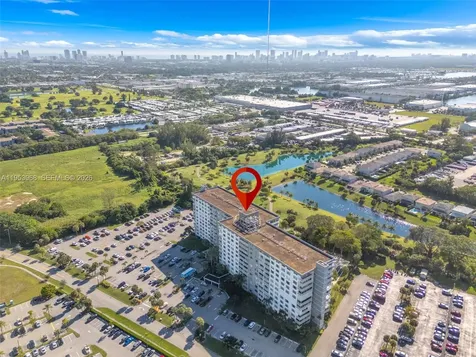3800 Hillcrest Drive Hollywood FL 33021