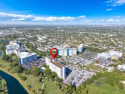 3800 Hillcrest Drive Hollywood FL 33021