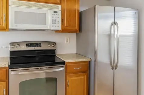 10405 Sunrise Lakes Boulevard Sunrise FL 33322