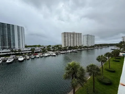 220 Kings Point Drive Sunny Isles Beach FL 33160