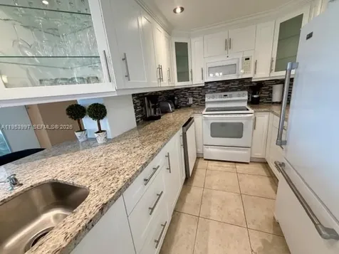 220 Kings Point Drive Sunny Isles Beach FL 33160