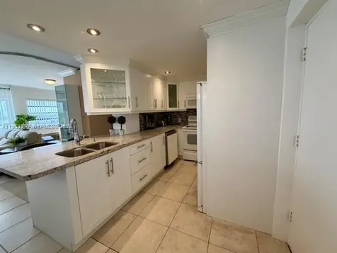 220 Kings Point Drive Sunny Isles Beach FL 33160