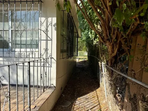 413 NW 63rd Street Miami FL 33150