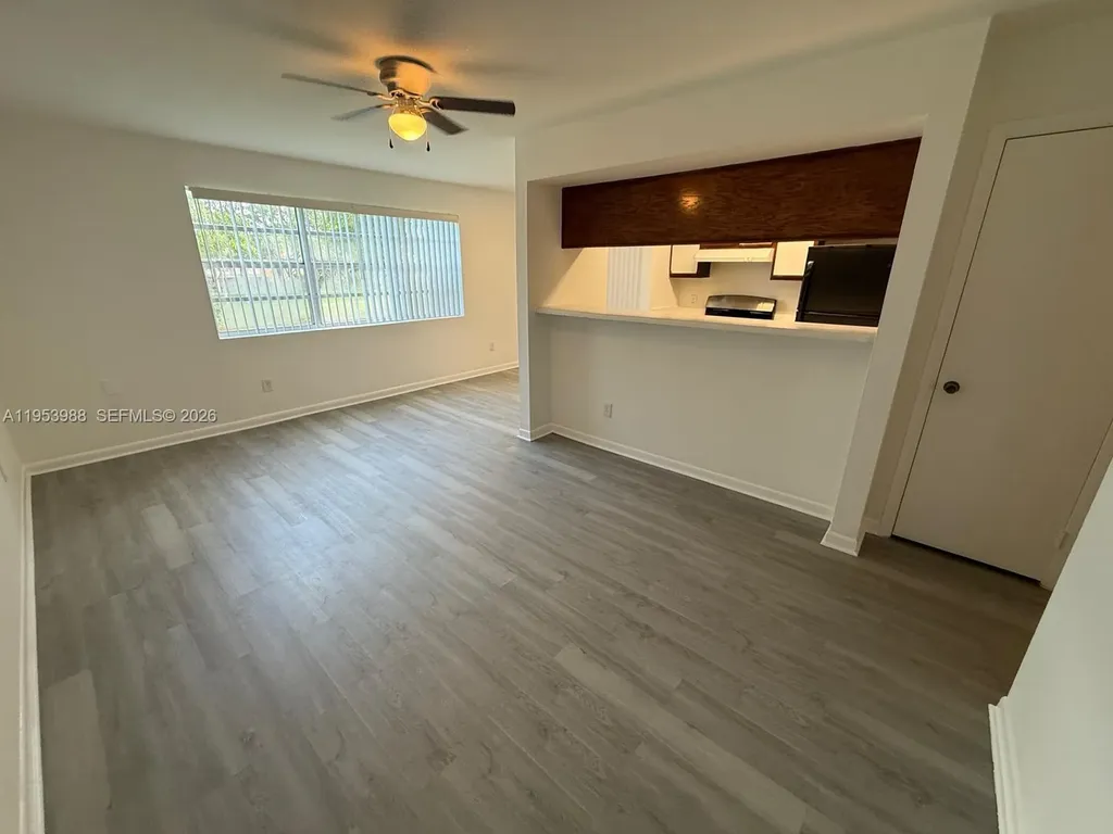 15285 SW 107th Lane Miami FL 33196