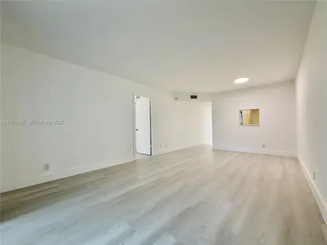 8000 Fairview Drive Tamarac FL 33321