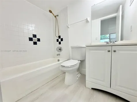 8000 Fairview Drive Tamarac FL 33321