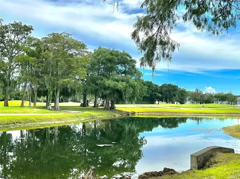 8000 Fairview Drive Tamarac FL 33321