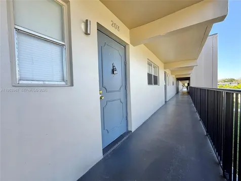8000 Fairview Drive Tamarac FL 33321