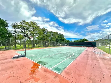 8000 Fairview Drive Tamarac FL 33321
