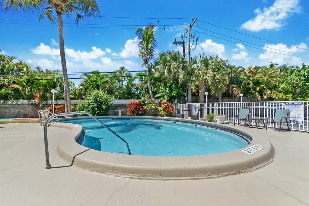 2400 NE 9th Street Fort Lauderdale FL 33304