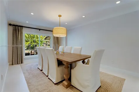 6700 SW 117th Street Pinecrest FL 33156
